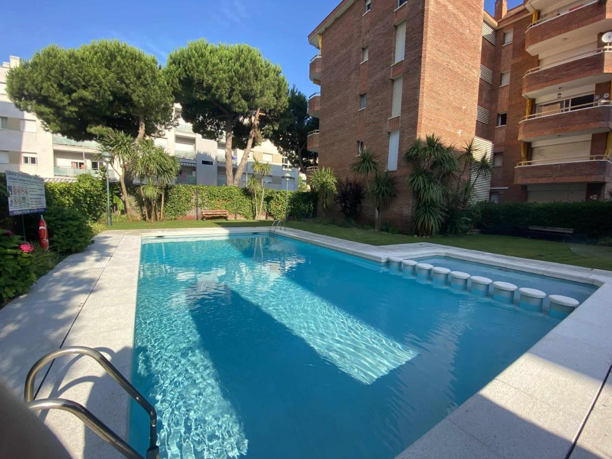 Las Antillas Con Piscina A Pie De Playa 4 Pax Лорет де Мар Екстериор снимка